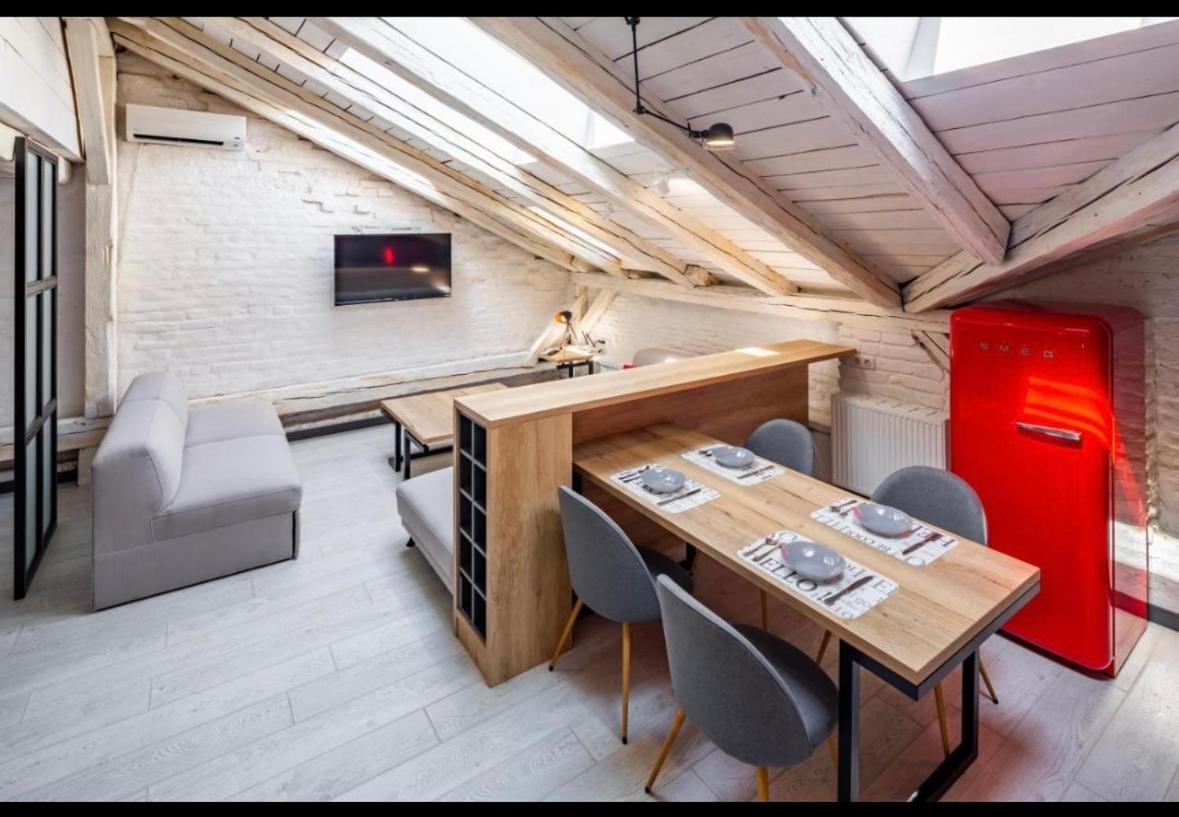 Apartmán Romari Площа Ринок 29 Lvov Exteriér fotografie